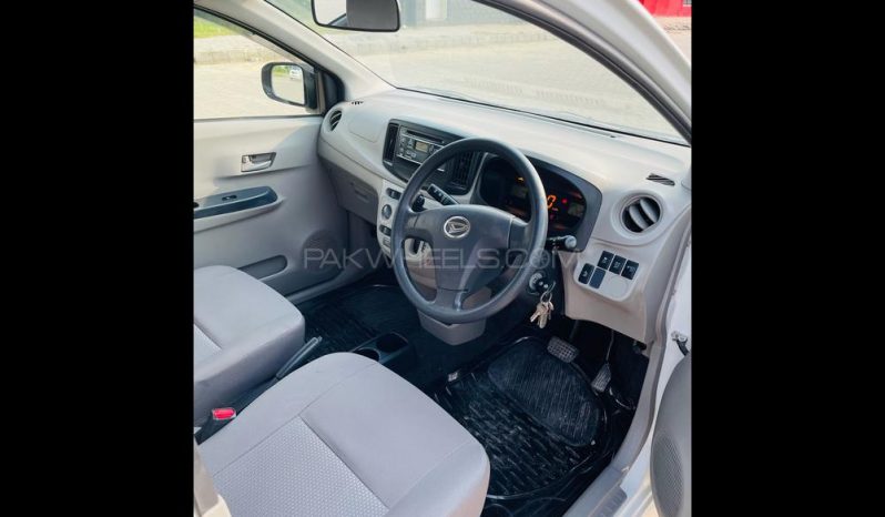 
								Daihatsu Mira X 2018 full									