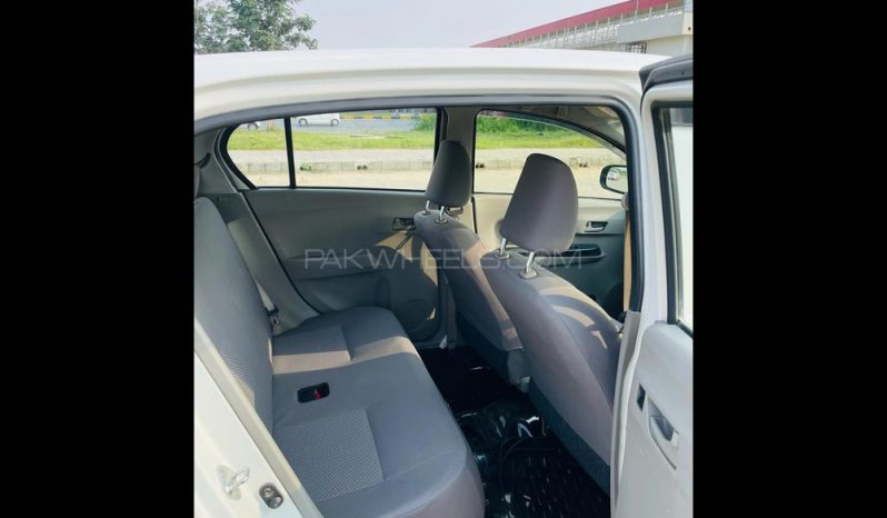 
								Daihatsu Mira X 2018 full									