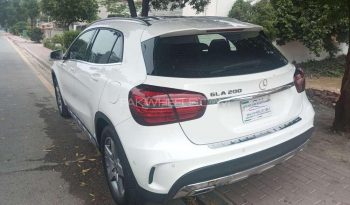 
									Mercedez Benz GlA Class GLA200 2019 full								